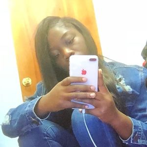 Meet your Posher, Mabel