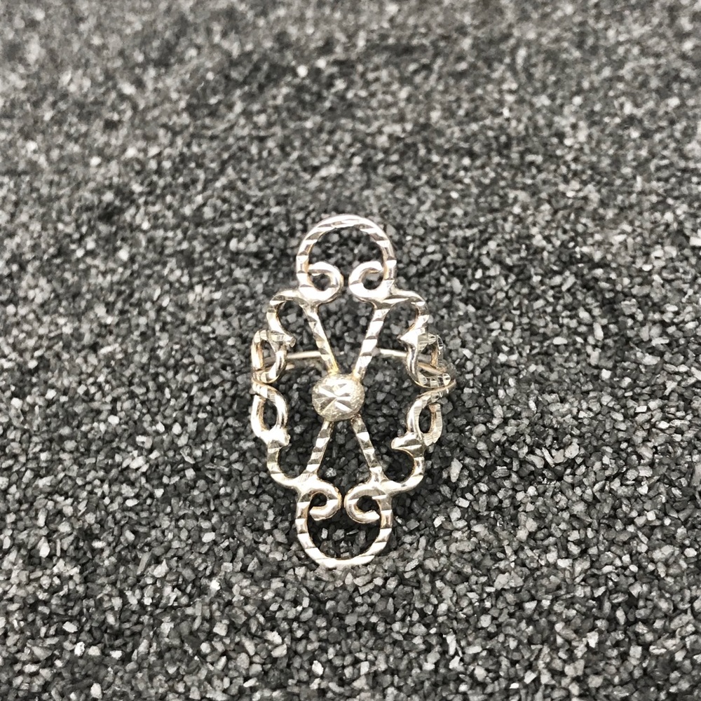 Delicate .925 Sterling Silver Ring #7