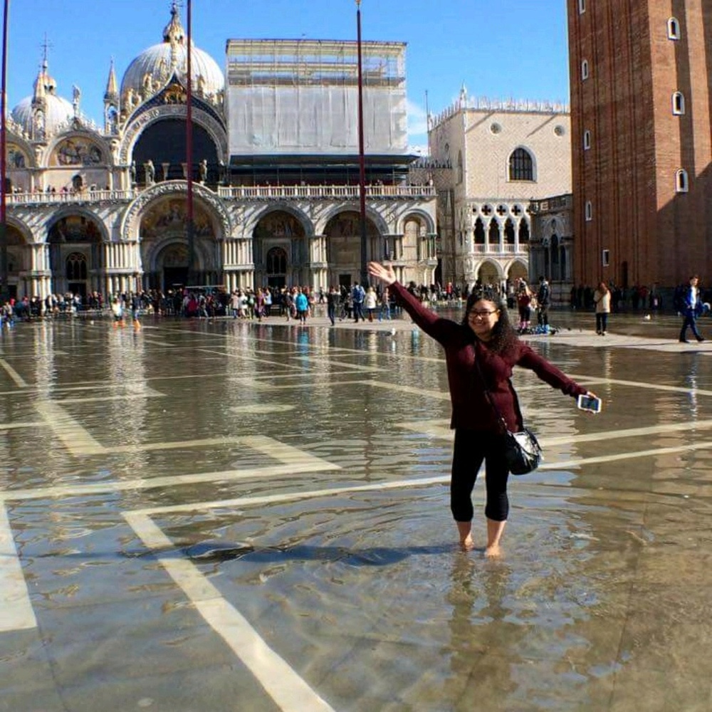 Meet your Posher, Jennifer