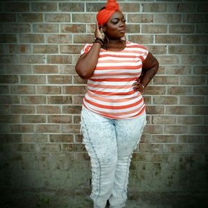 Elite distressed stonewashed denim jeans