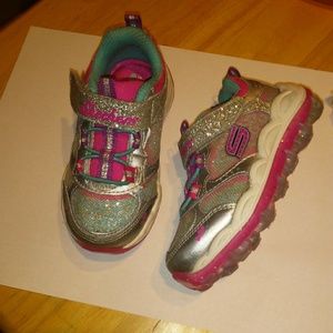 Sketchers memory foam