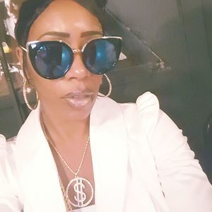 Meet your Posher, Deshawnaye