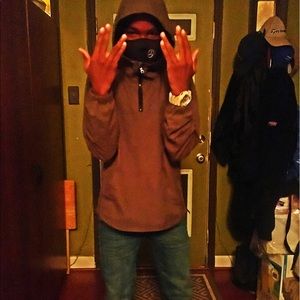 Meet your Posher, Joshua