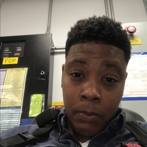 Meet your Posher, Deone