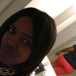 Meet your Posher, Cierra