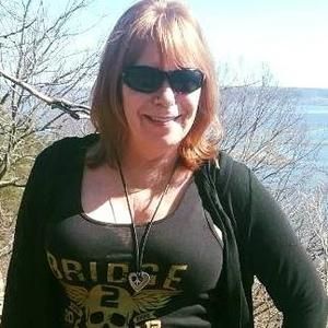 Meet your Posher, Robyn