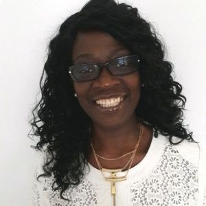 Meet your Posher, Marcia