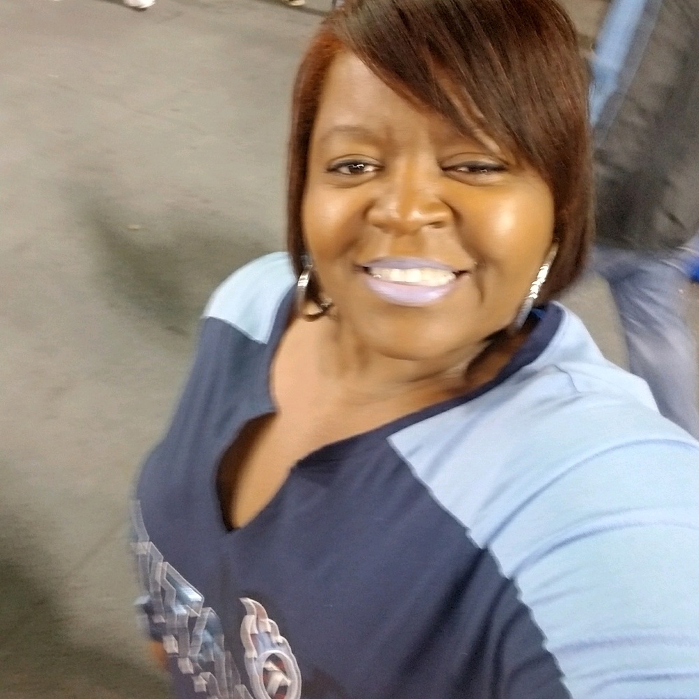 Meet your Posher, Norma