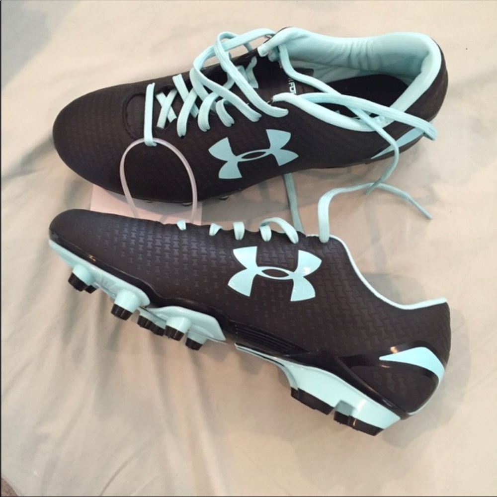 Under armour cleats NWT