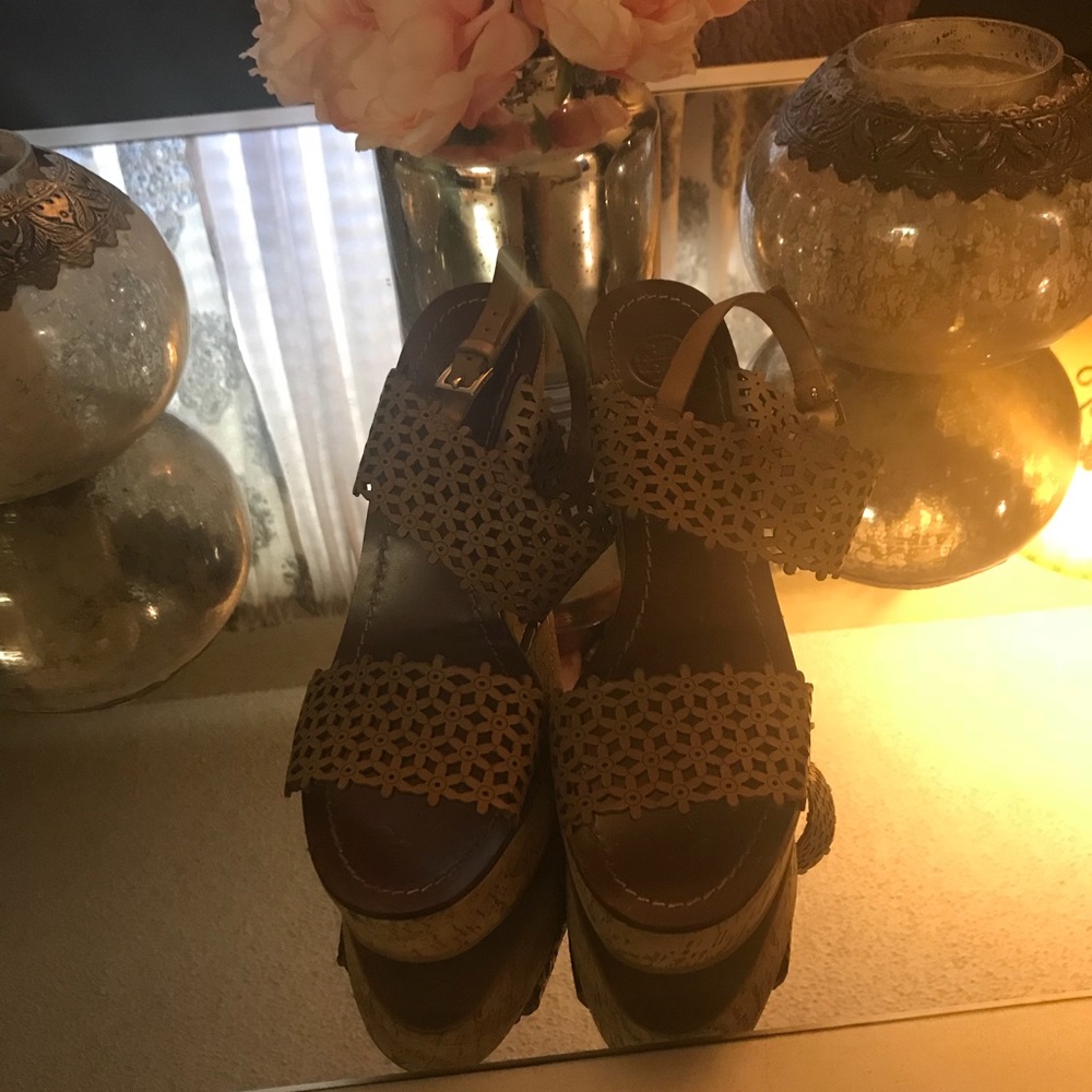 Tory burch
