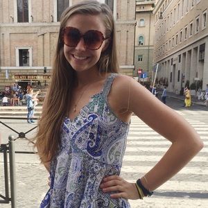 Meet your Posher, Madison