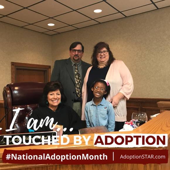 Meet your Posher, Laura - Picture 1 of 1