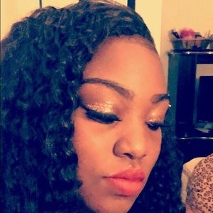 Meet your Posher, Myriesha