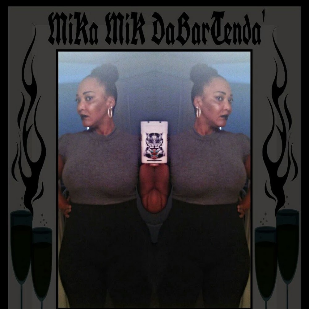 Meet your Posher, Mika