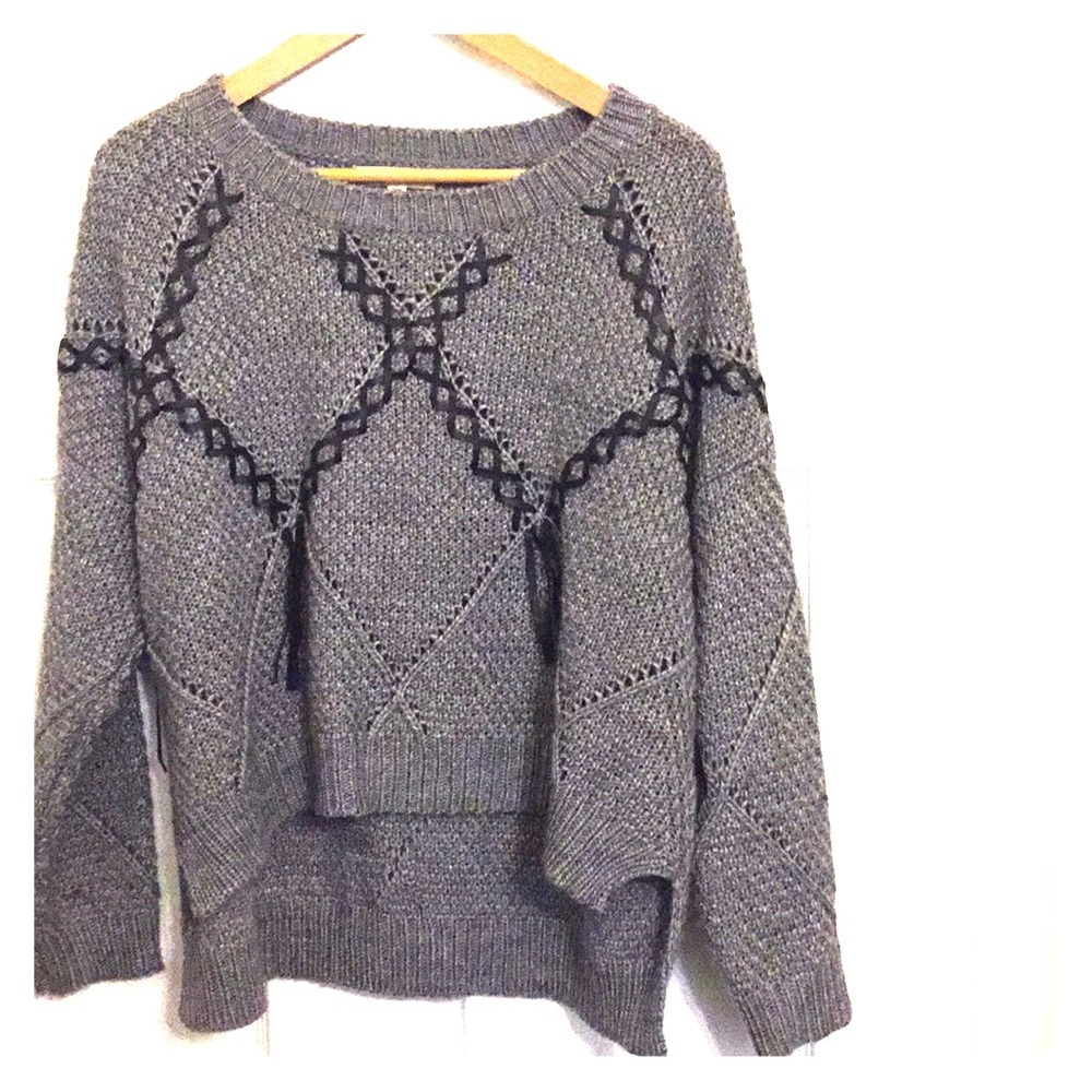 ILLA ILLA size m, grey sweater