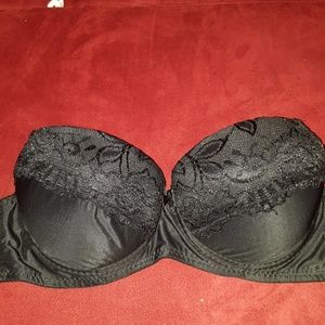Black strapless bra 42C