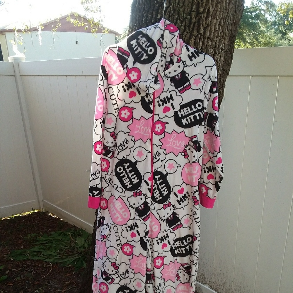 Hello kitty one piece