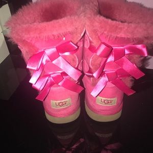 Pink uggs