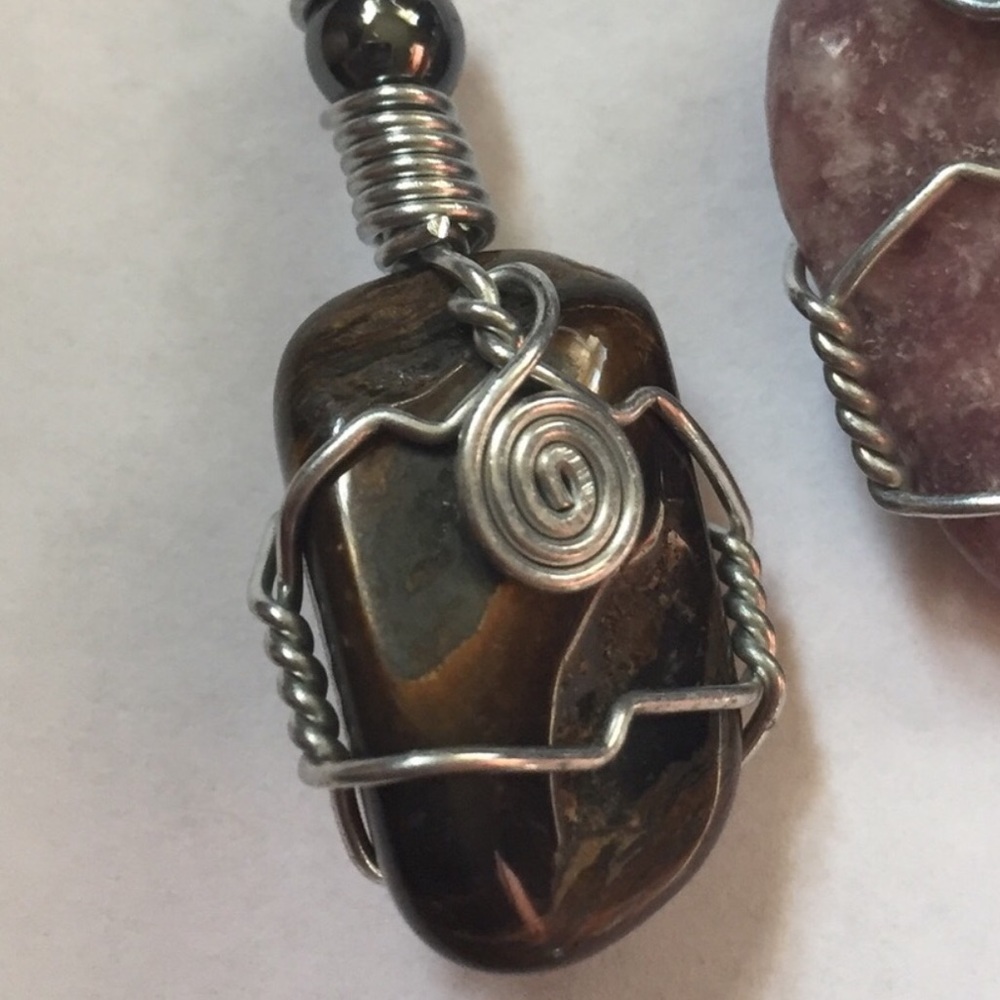 💞Wire Wrapped Tiger’s Eye Necklace💞
