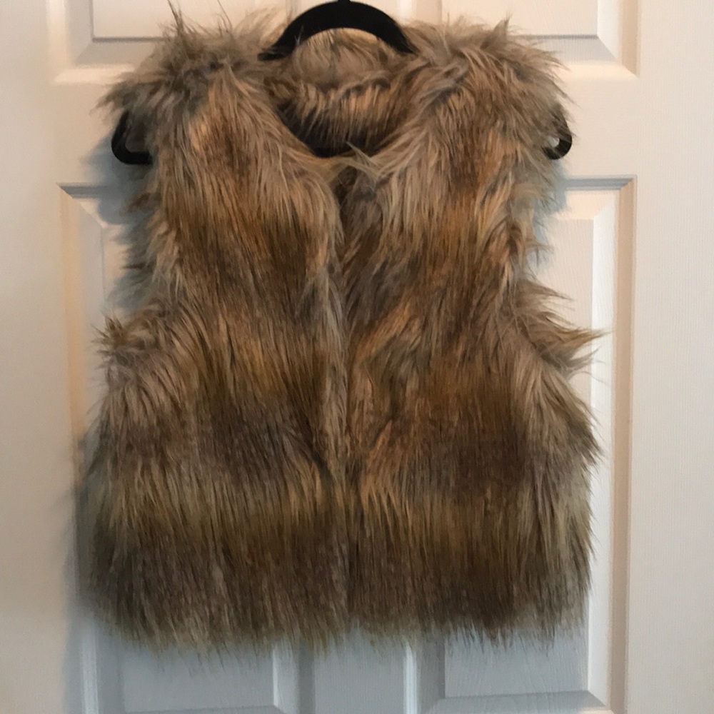 Velvet Faux fur vest worn once