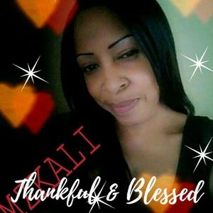 Meet your Posher, Sondra