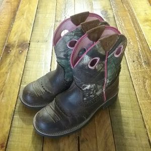 Ariat Cowboy Boots. Womens size 6.5B.