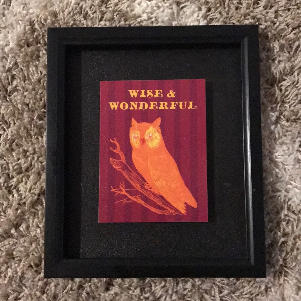 "Wise and Beautiful" wall art.