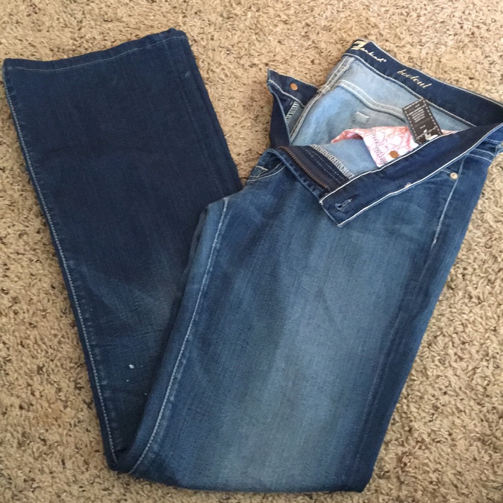 Bootcut Jeans
