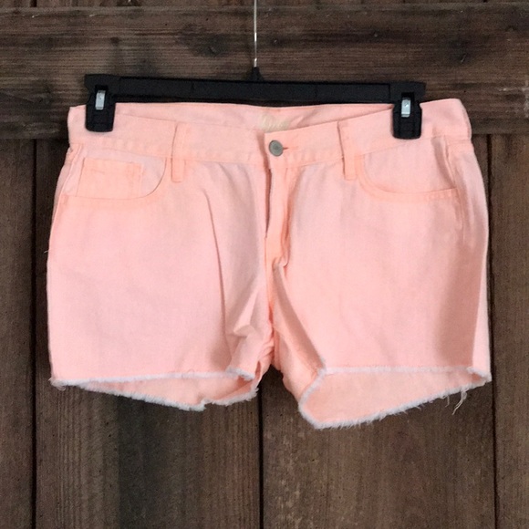 Old Navy Pants - Peach old navy Diva shorts