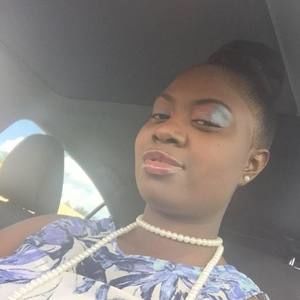 Meet your Posher, Indyra