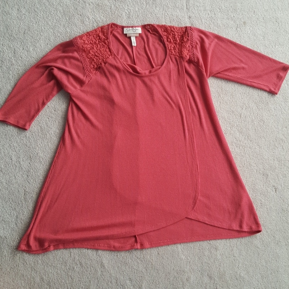 Jessica Simpson Maternity Nursing Top
