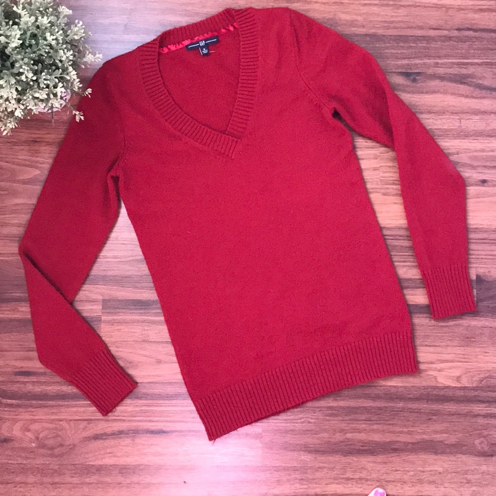Gap wool sweater