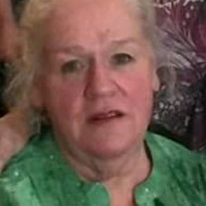 Meet your Posher, Lorraine