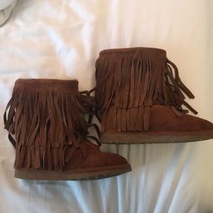 Minnetonka Fringe Boots