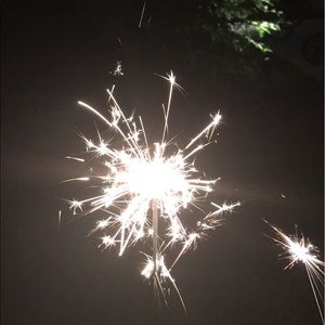 Meet your Posher, Laurie