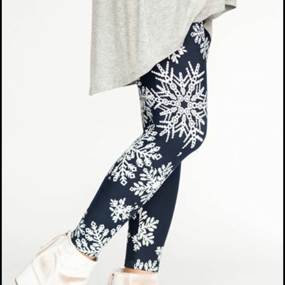 Agnes and Dora snowflake leggings size small New