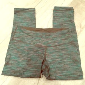 Lululemon crop tights