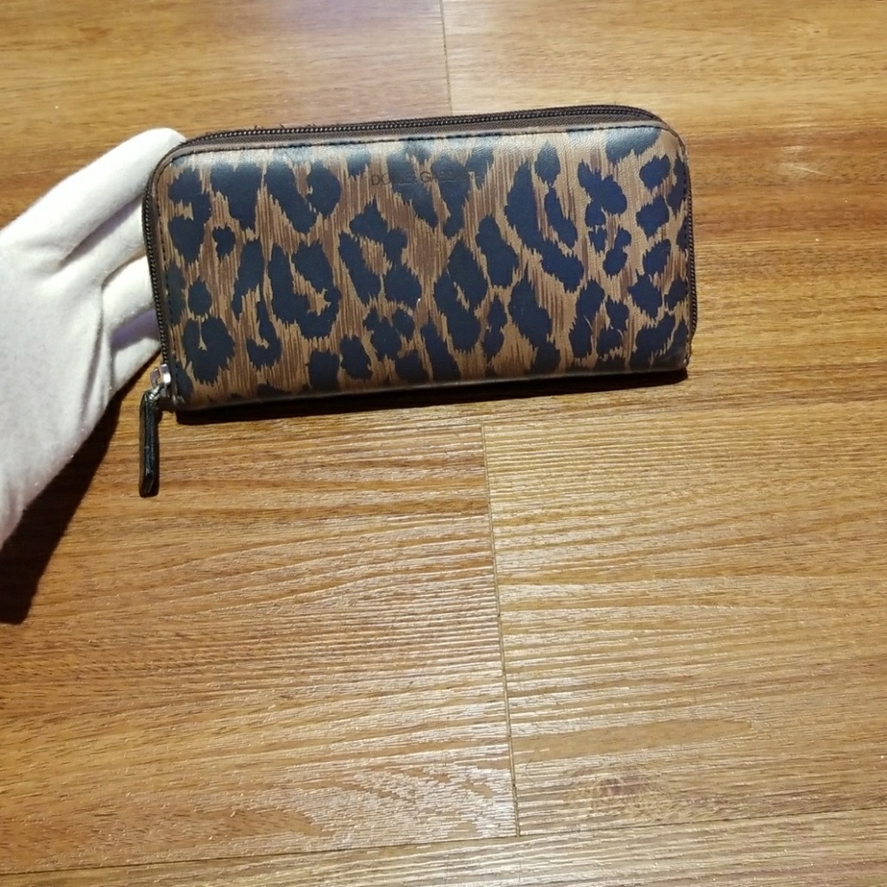 [DOLCE & GABBANA] LEOPARD ZIP AROUND WALLET