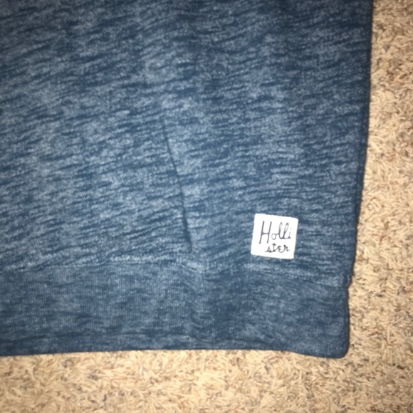 layered sweatshirt - Picture 2 of 5