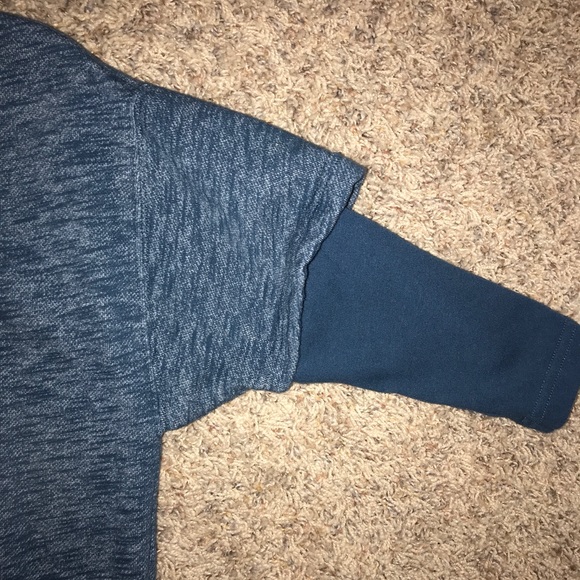 layered sweatshirt - Picture 5 of 5