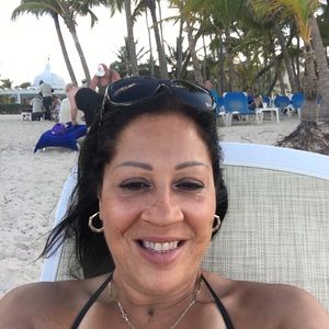 Meet your Posher, Nidia