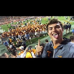 Meet your Posher, Justin