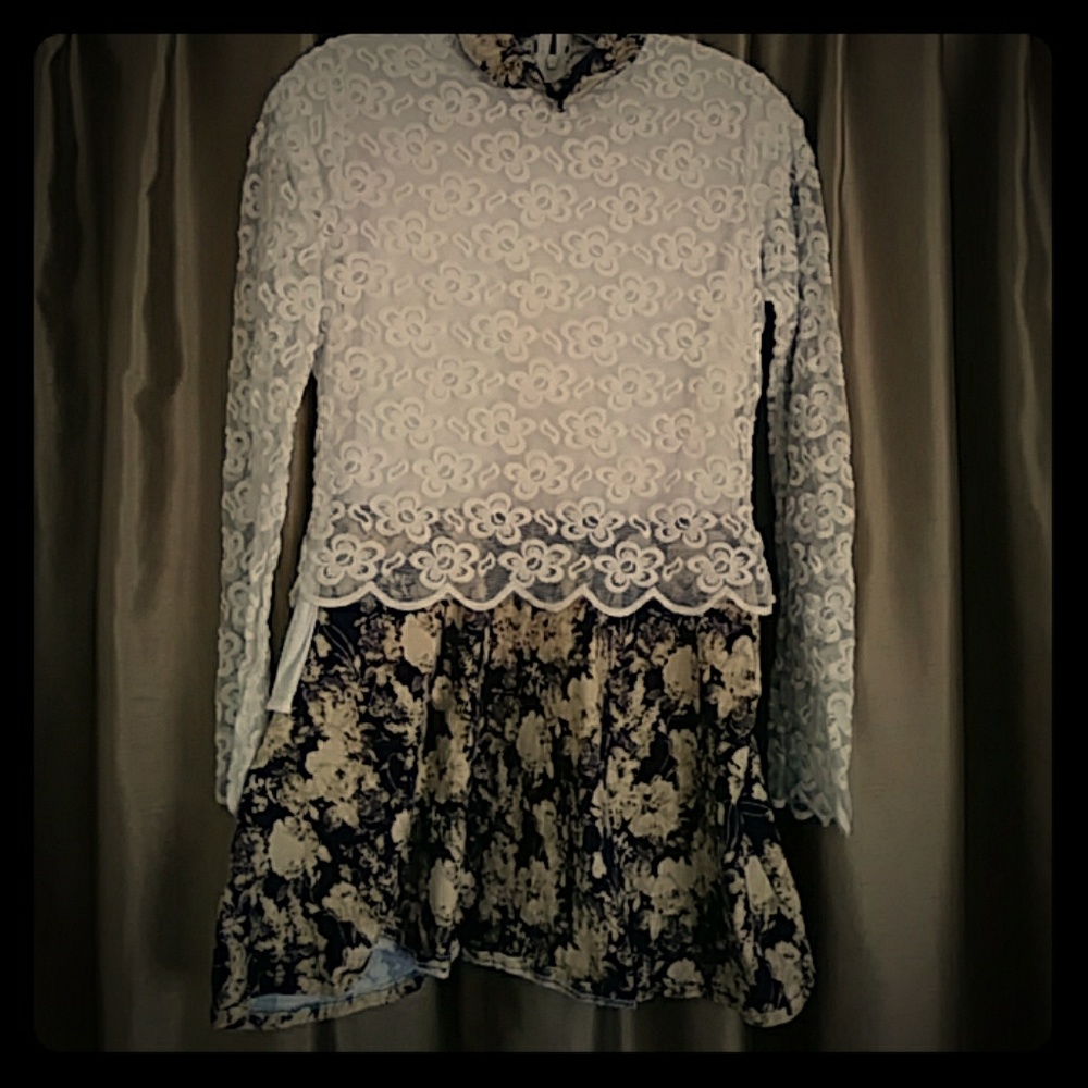 Lace top flowery dress