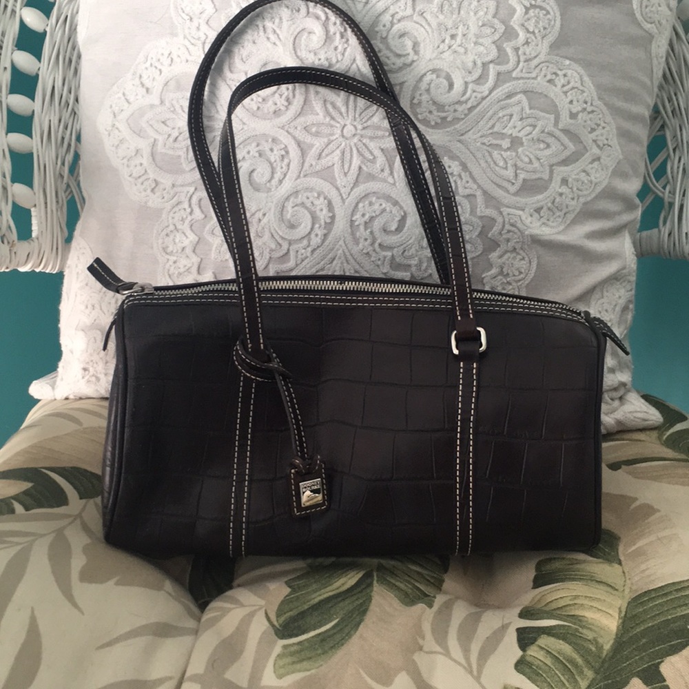 Dooney and Bourke shoulder bag