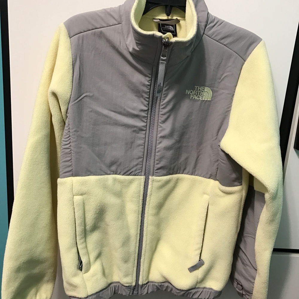 Girl filles jacket worn only once