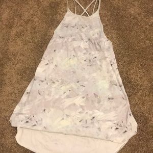 Lululemon tank size 6