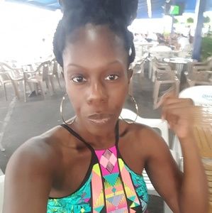 Meet your Posher, Jasmine