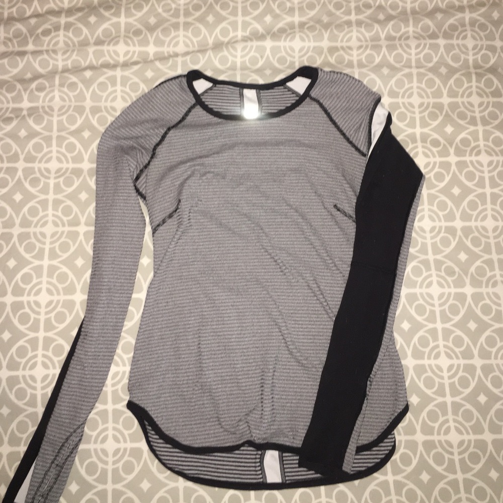 Lululemon reversible sweater