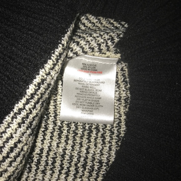 NWOT MINKPINK OPEN BACK TUNIC SWEATER SZ SM - Picture 5 of 6