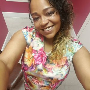 Meet your Posher, Nikole